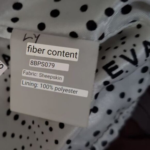 Eva Ouxiu Burgundy Lambskin Leather Crop Slim Fit Ruffled Moto Jacket - Picture 13 of 13